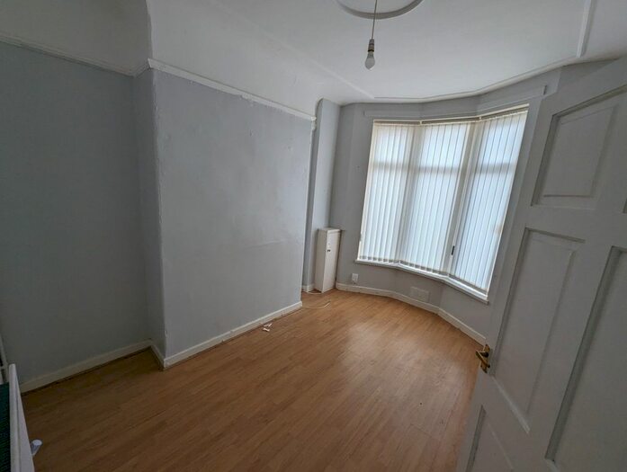 2 Bedroom Terraced House To Rent In New Street, Wallasey, CH44
