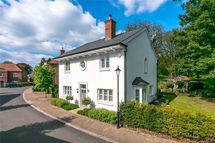 4 Bedroom Detached House For Sale In Maisterson Drive, Alderley Park, Nether Alderley, Cheshire, SK10