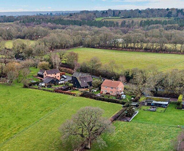 3 Bedroom Semi-Detached House For Sale In Marches Road, Warnham, Horsham, West Sussex, RH12