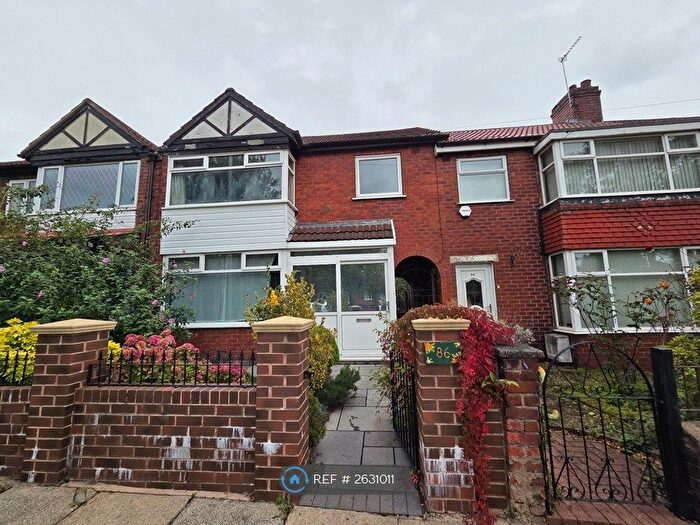 3 Bedroom Terraced House To Rent In North Clifden Lane, Salford, M7