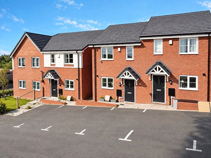2 Bedroom Semi-detached House For Sale In Garden Crescent, Barlestone, Nuneaton, Leicestershire, CV13