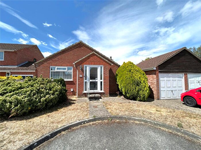 2 Bedroom Bungalow For Sale In Earlsbourne, Church Crookham, Fleet, Hampshire, GU52