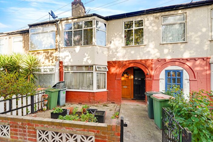 Maisonette For Sale In London, E12