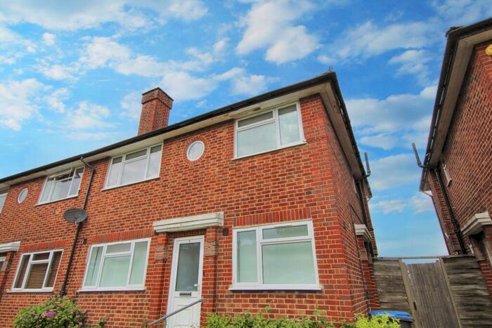 2 Bedroom Flat To Rent In East Close, (), Barnet, EN4