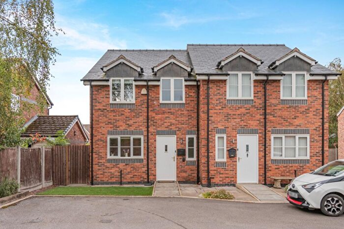 3 Bedroom Semi-Detached House For Sale In The Ridgeway, Tarvin, CH3