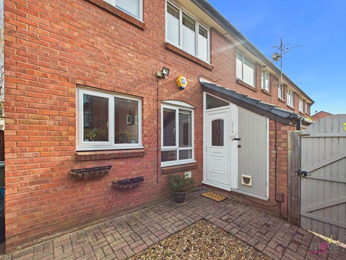 1 Bedroom Maisonette For Sale In Tom Price Close, Cheltenham, GL52