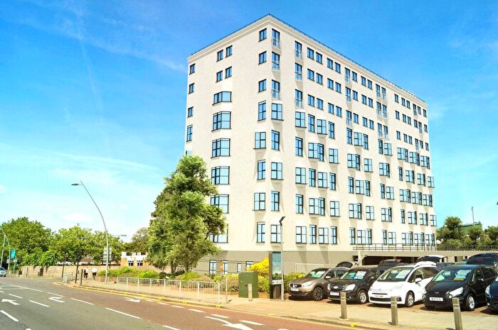 2 Bedroom Apartment To Rent In High Road, Chadwell Heath, Romford, RM6