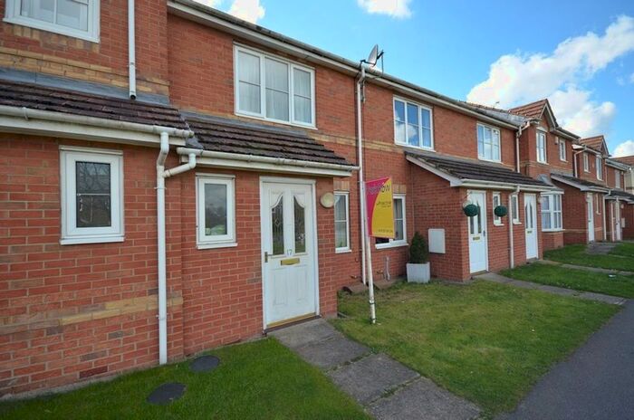2 Bedroom Town House To Rent In Brierley Close, Snaith DN14