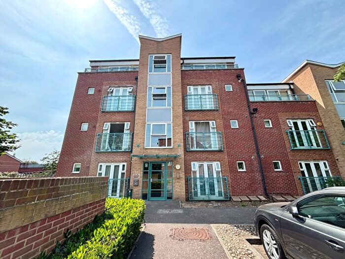 1 Bedroom Flat To Rent In St. Mark's Place, Jackson Court St. Mark's Place, RM10