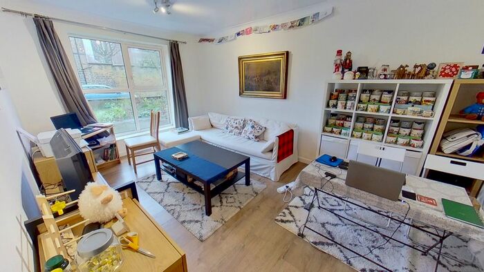 2 Bedroom Flat To Rent In North Grange Road, Headingley, Leeds, LS6