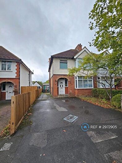 3 Bedroom Semi-Detached House To Rent In Worplesdon Road, Guildford, GU2