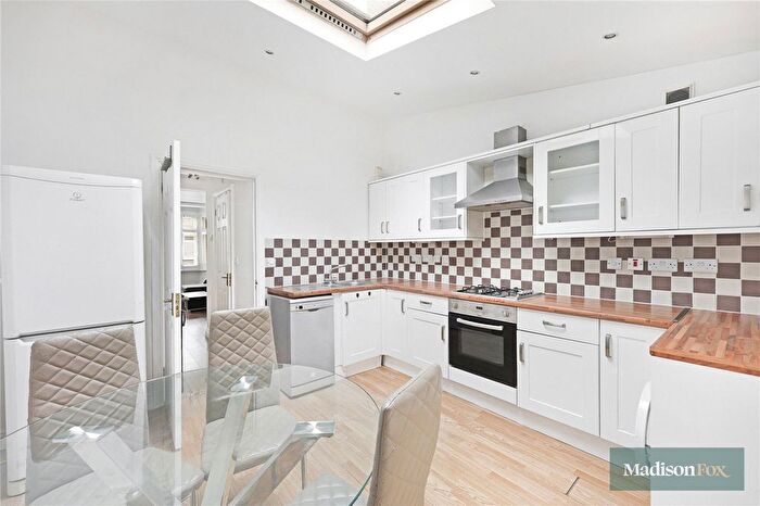 2 Bedroom Terraced House To Rent In Tennyson Road, Stratford, London, E15