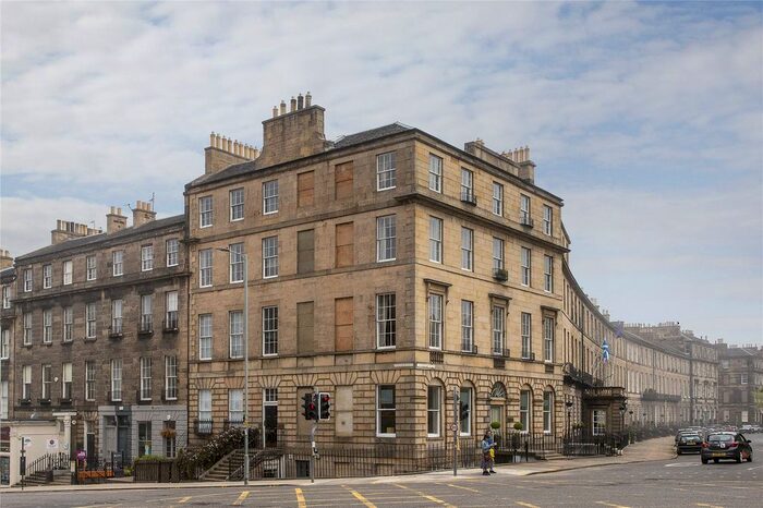 3 Bedroom Flat To Rent In Dundas Street, New Town, Edinburgh, EH3