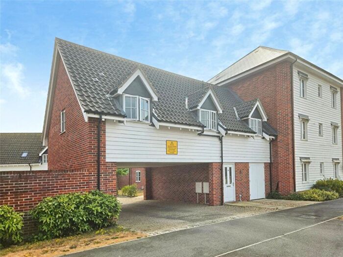2 Bedroom End Of Terrace House For Sale In Heron Rise, Wymondham, Norfolk, NR18