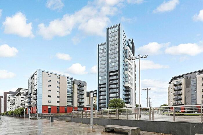 2 Bedroom Flat For Sale In Meadowside Quay Square, Glasgow Harbour, Glasgow, G11
