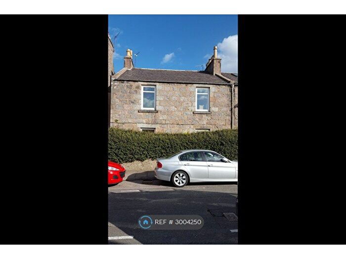 2 Bedroom Flat To Rent In Lower Villa, Aberdeen, AB25