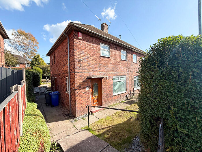 3 Bedroom Semi-Detached House To Rent In Hollings Street, Fenton, Stoke-on-Trent, ST4