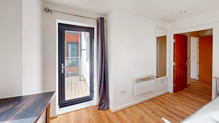 3 Bedroom Semi-Detached House To Rent In Shakespeare Street, Nottingham, NG1