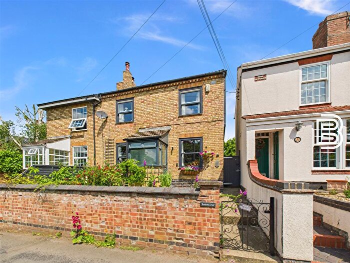 3 Bedroom Semi-Detached House For Sale In West Street, Long Lawford, Rugby, CV23