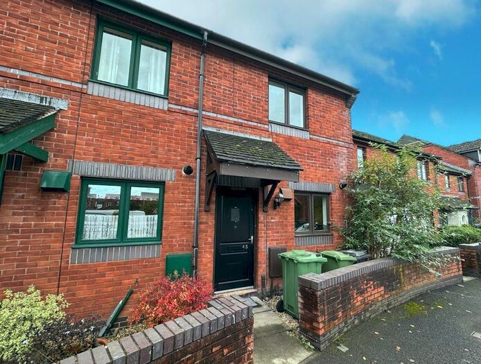 2 Bedroom Terraced House To Rent In Chandlers Walk, Exeter, EX2