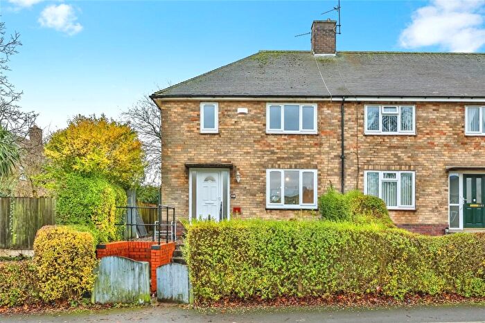 3 Bedroom End Of Terrace House For Sale In Farnborough Road, Clifton, Nottingham, NG11