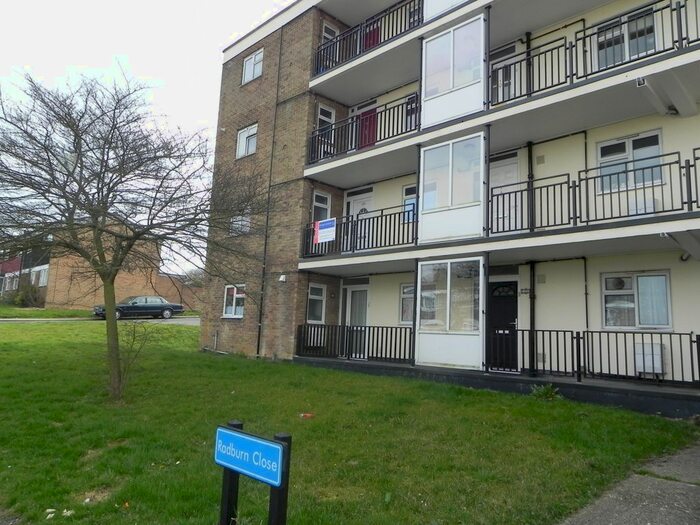 2 Bedroom Flat To Rent In Radburn Close, Harlow, CM18