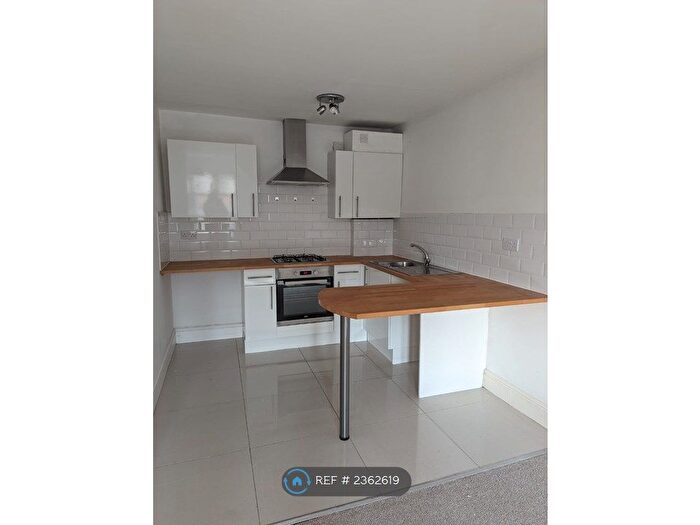 1 Bedroom Flat To Rent In Chapel Park Road, St. Leonards-On-Sea, TN37