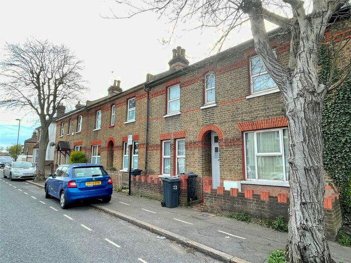 2 Bedroom Terraced House To Rent In Sussex Road, South Croydon, Surrey, CR2