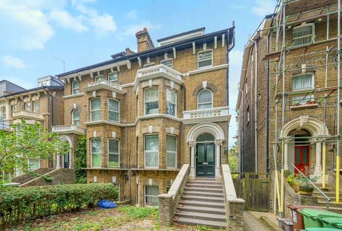 1 Bedroom Apartment To Rent In East Dulwich Road, East Dulwich, London, SE22