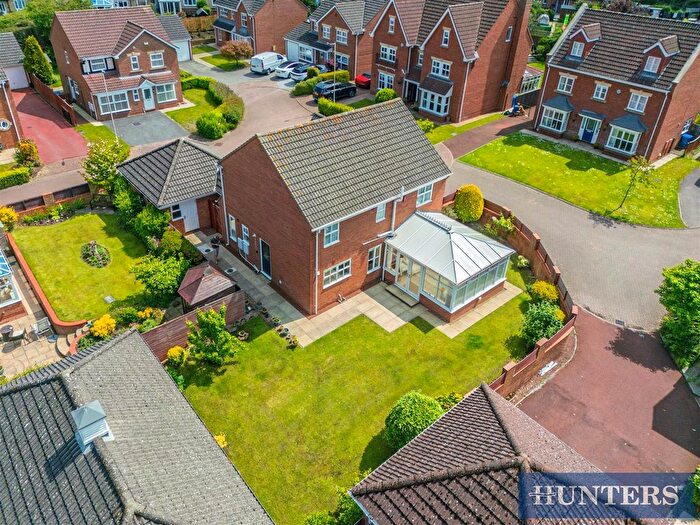 4 Bedroom Detached House For Sale In Fenby Gardens, Scarborough, YO12