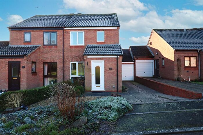 2 Bedroom Semi-Detached House For Sale In St. Wulstan Way, Southam, CV47