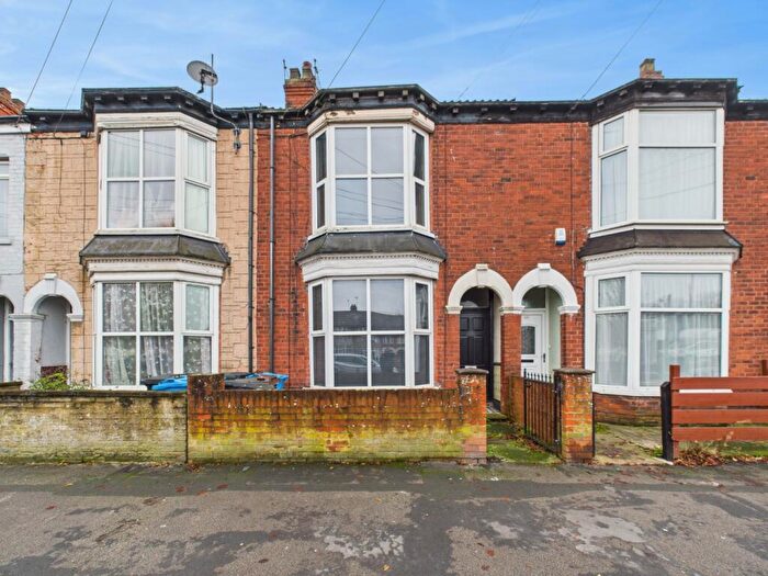 3 Bedroom Terraced House For Sale In Spring Bank West, Hull, HU3