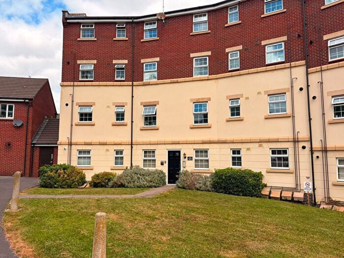 2 Bedroom Flat To Rent In Watermint Drive, Tuffley, GL4