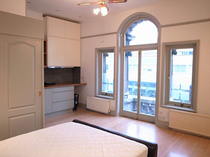 Studio To Rent In Porchester Road, Bayswater/Paddington, W2