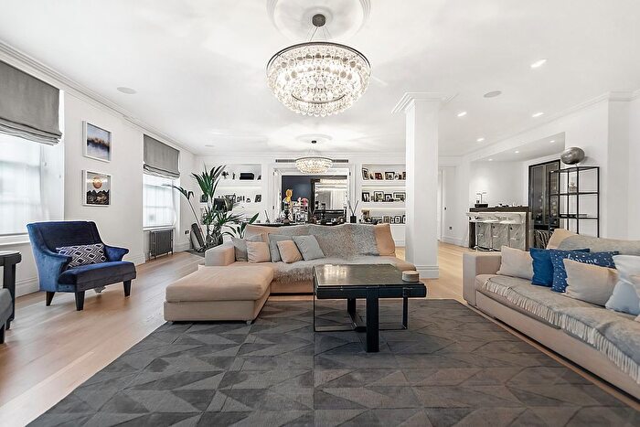 3 Bedroom Flat To Rent In Abbey Lodge, Park Road, London, NW8