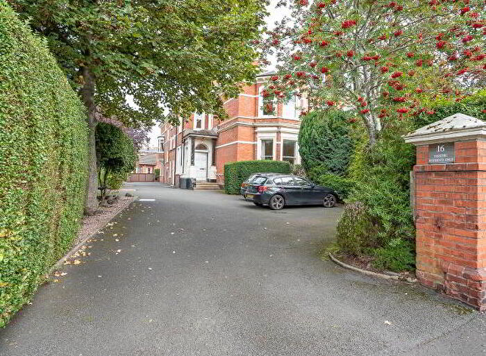 1 Bedroom Apartments For Sale In Apt, Derryvolgie Avenue, Belfast, BT9