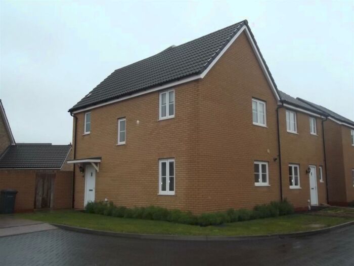 3 Bedroom House To Rent In Rhode Island Drive, Exeter, EX2