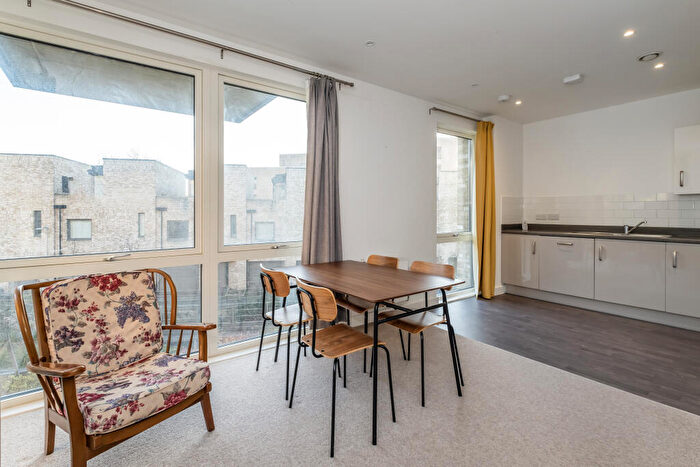 1 Bedroom Flat For Sale In Hilltop Avenue, London, NW10