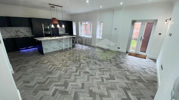 6 Bedroom Detached House To Rent In St. Johns Road, Stoneygate, LE2