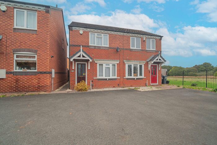 2 Bedroom Semi-Detached House For Sale In Gospel Lane, Birmingham, B27