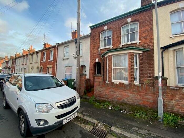 3 Bedroom Terraced House To Rent In Mount Pleasant, Aylesbury, HP19