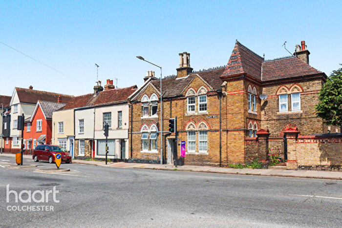 3 Bedroom Terraced House For Sale In East Hill, Colchester, CO1