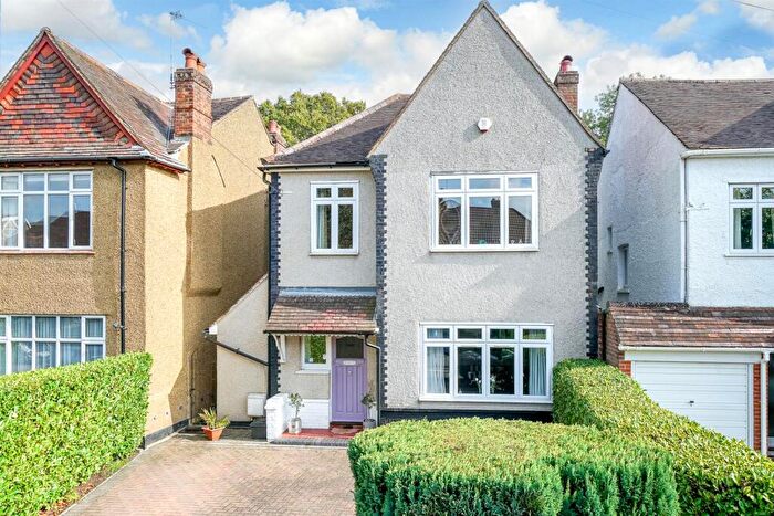 3 Bedroom Detached House For Sale In Lexham Gardens, Amersham, HP6
