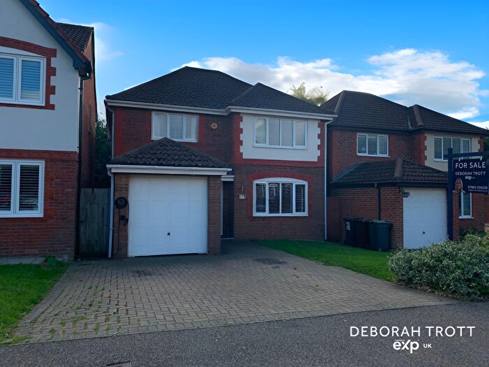 4 Bedroom Detached House For Sale In Chatfield Way, Bradbourne Fields, ME19