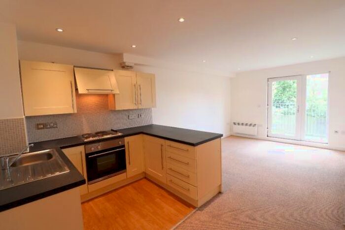 2 Bedroom Flat To Rent In Heritage Way, Wigan, WN3