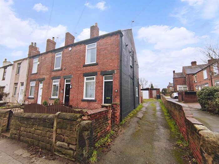 2 Bedroom End Of Terrace House To Rent In Church Street, Royston, Barnsley, S71