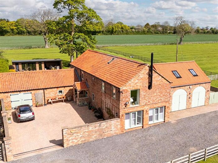4 Bedroom House For Sale In High Gatherley Barn, Gatherley Road, Brompton On Swale, Richmond, DL10