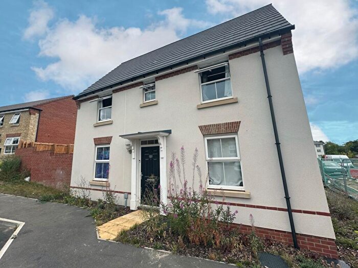 3 Bedroom House To Rent In Witts Grove, Chippenham, SN15