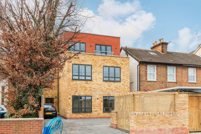 Studio To Rent In Lansdowne Road, Croydon, CR0