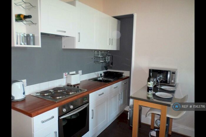 2 Bedroom Flat To Rent In Seaforth Road, Aberdeen, AB24